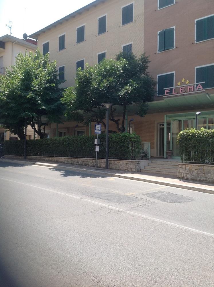 Hotel Elena เคียนเชียโนแตร์เม ภายนอก รูปภาพ